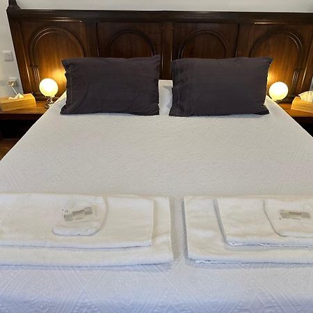 Chambre De Charme Au Coeur Du Vieux Valence - Confort & Calme Eksteriør billede